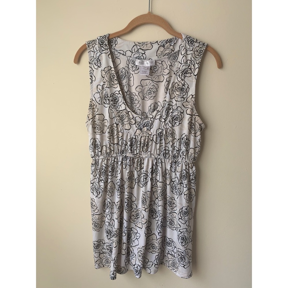 whbm black & white rose floral sleeveless top